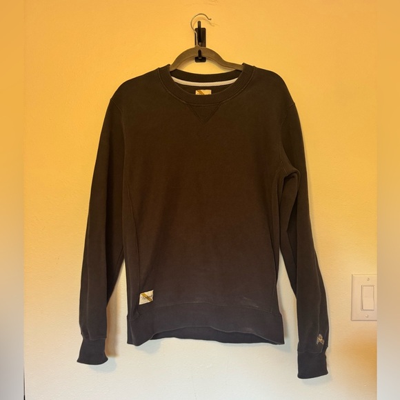 Tracksmith Trackhouse Crewneck Sweatshirt Black Gray Size Small EUC - Picture 2 of 10